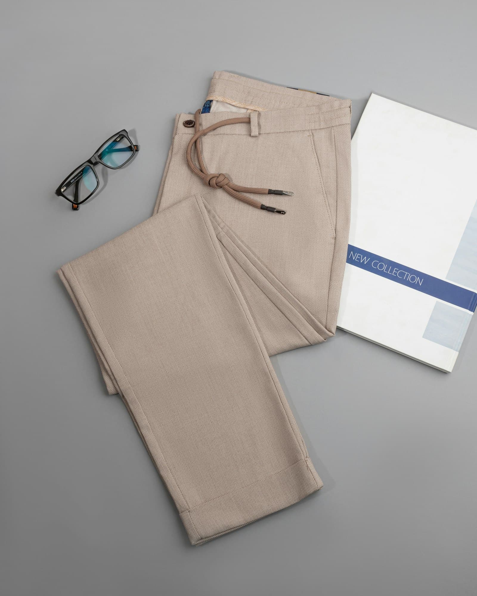 Quần chinos slim kaki be